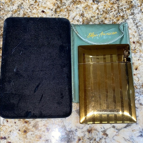 Vintage Elgin American cigarette holder and lighte - Picture 1 of 8
